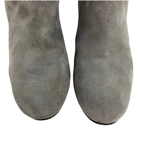 Clarks Grey Suede Ankle Booties Elastic Cuff - Picture 2 of 8